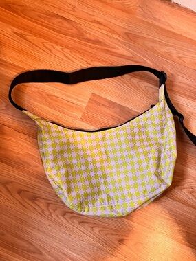 BAGGU Yellow and pink Houndstooth Crossbody Bag